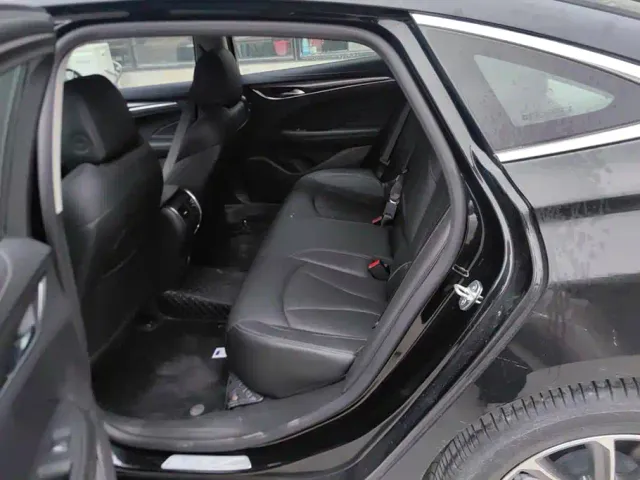 Buick LaCrosse — Фото автомобиля 11
