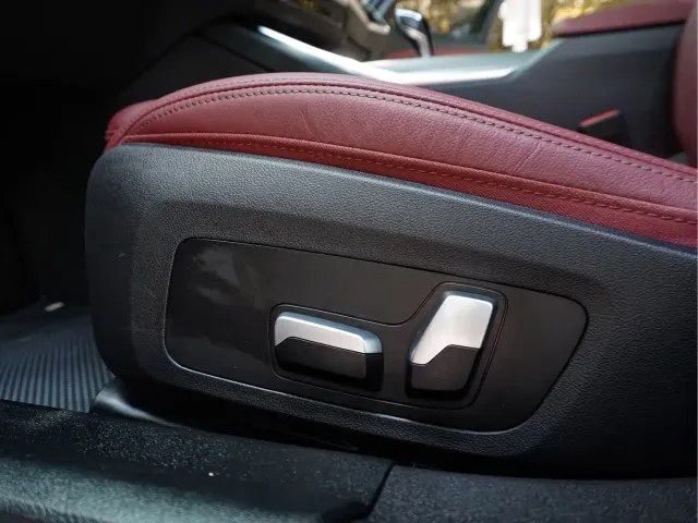 BMW 3 Series — Фото автомобиля 11