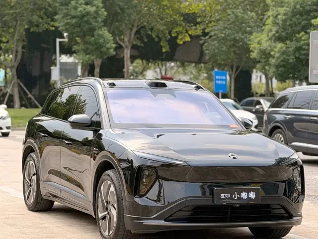 Nio ES6 — Фото автомобиля 3