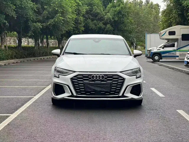 Audi A3 — Фото автомобиля 2