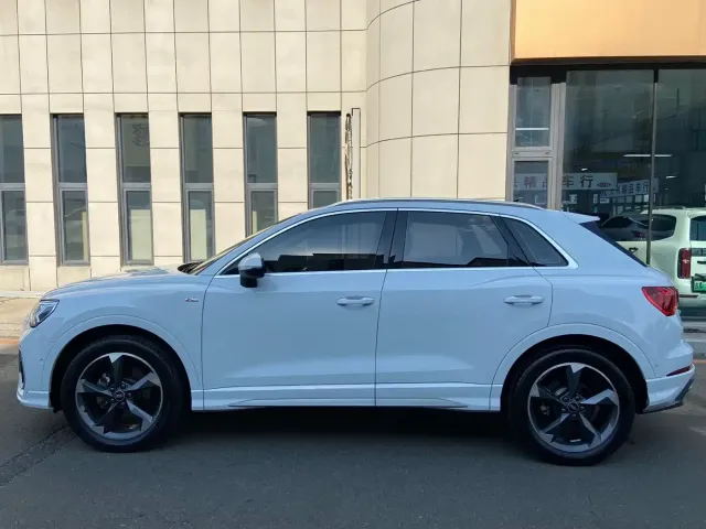 Audi Q3 — Фото автомобиля 20