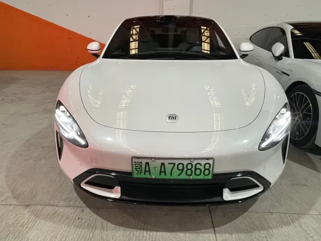 Xiaomi SU7 — Фото автомобиля 2
