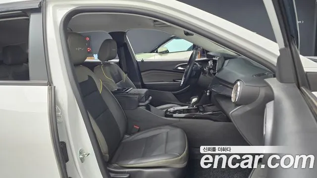 ChevroletGMDaewoo Trax Trax Кроссовер — Фото автомобиля 12