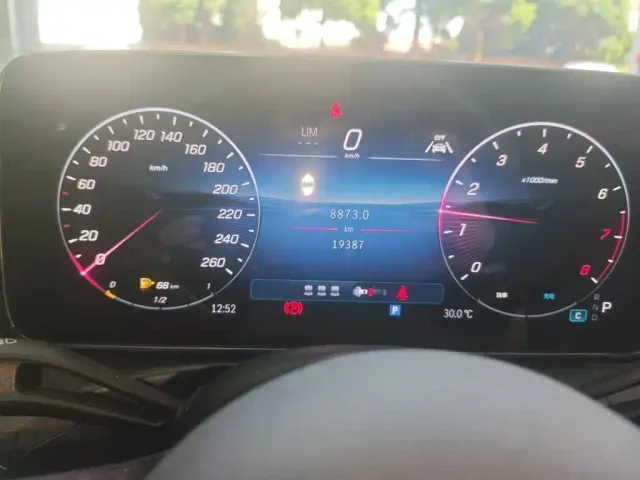 Mercedes-Benz C-Class — Фото автомобиля 8