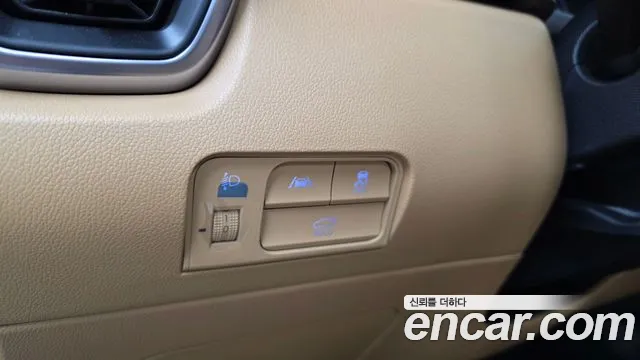 Kia Sorento Sorento 4-е поколение Бензин 2.5T 2WD — Фото автомобиля 25