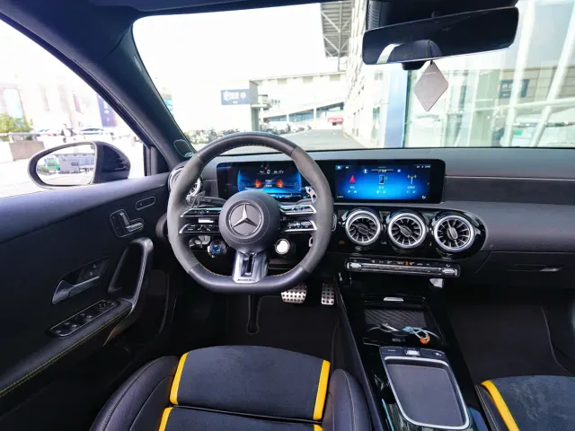 Mercedes-Benz A-Class AMG — Фото автомобиля 12