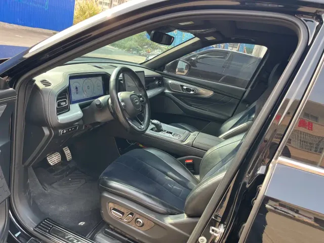 GAC Trumpchi GS8 — Фото автомобиля 9
