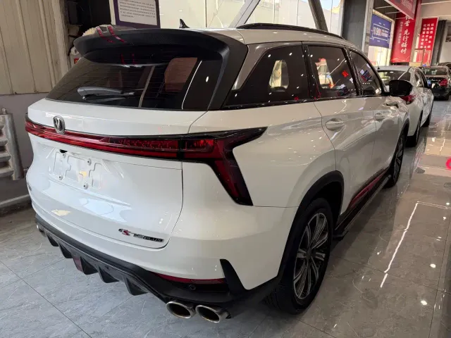Changan CS75 Plus — Фото автомобиля 16
