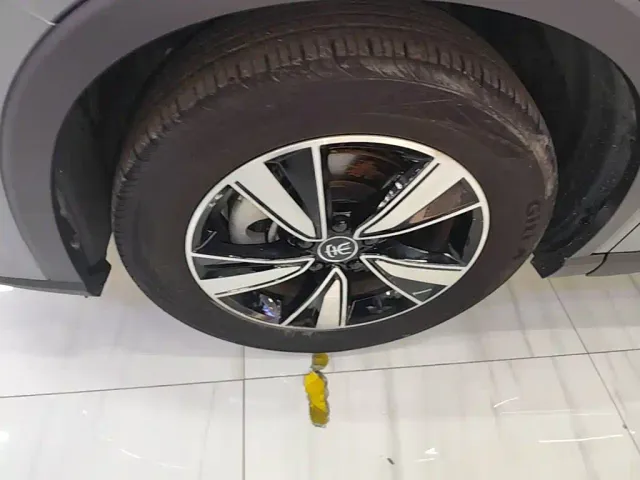 BYD Song Pro — Фото автомобиля 22