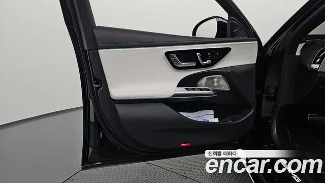 Mercedes-Benz E-Class — Фото автомобиля 13