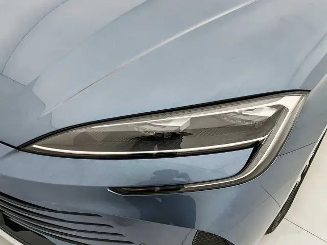 BYD Seal — Фото автомобиля 20