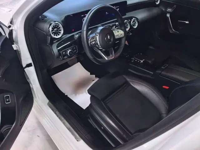 Mercedes-Benz A-Class — Фото автомобиля 9