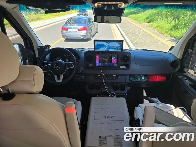 Mercedes-Benz Sprinter — Фото автомобиля 10