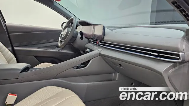 Hyundai AVANTE Avante (CN7) — Фото автомобиля 27