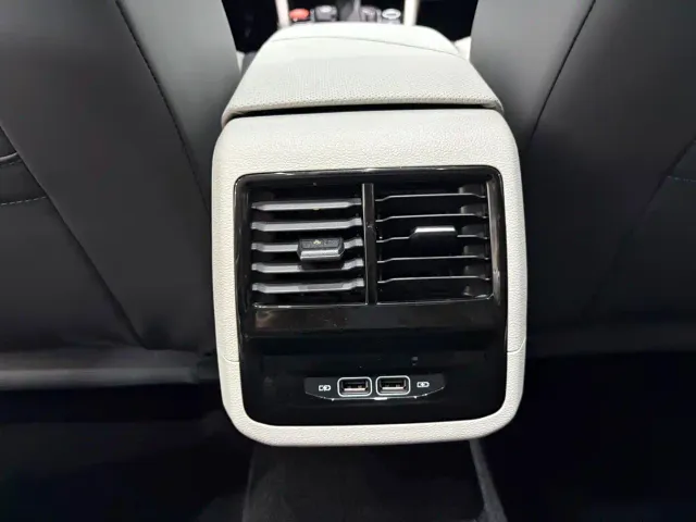 Volkswagen Sagitar — Фото автомобиля 15