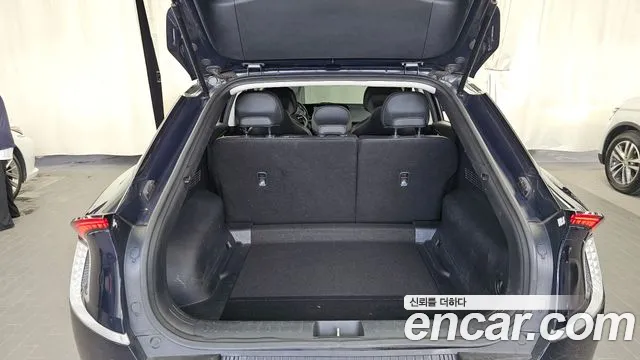 Kia EV6 Standard — Фото автомобиля 20