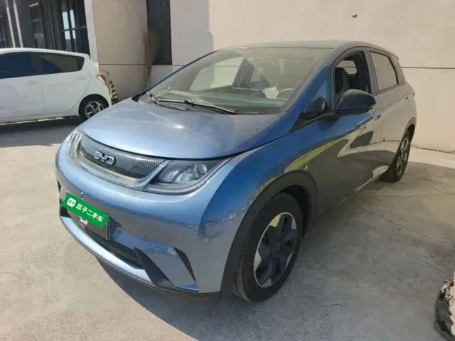 Фотография автомобиля — BYD Dolphin