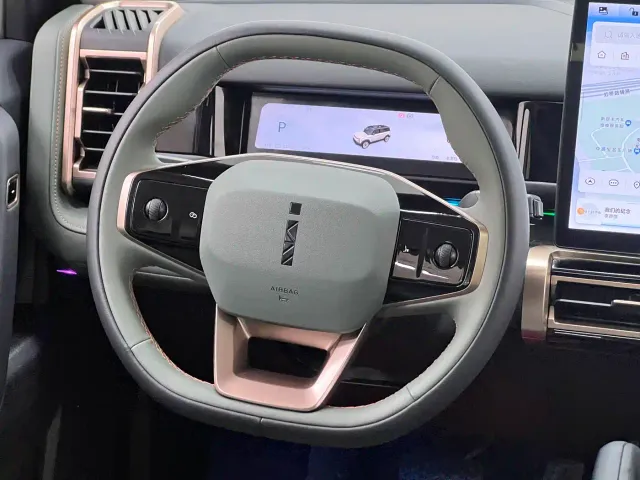 iCAR 03 — Фото автомобиля 10