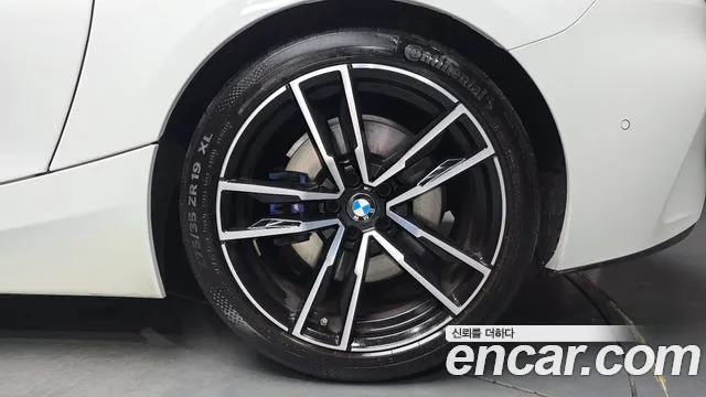 BMW Z4 sDrive20i M Sport — Фото автомобиля 21