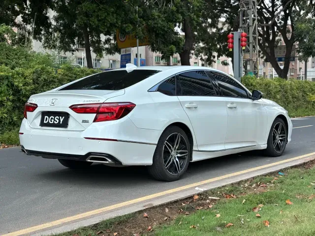 Honda Inspire — Фото автомобиля 21