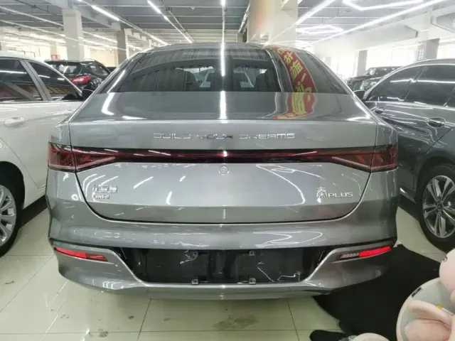BYD Qin PLUS — Фото автомобиля 5
