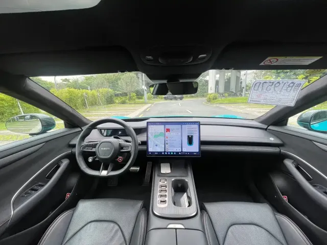 Xiaomi SU7 — Фото автомобиля 22