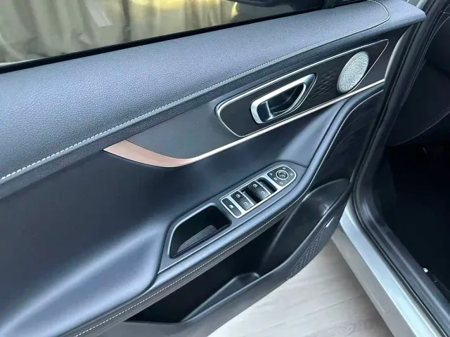 Chery Omoda 5 — Фото автомобиля 17
