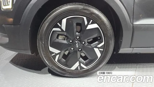 Kia Niro New — Фото автомобиля 5