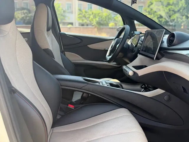 BYD Dolphin — Фото автомобиля 16