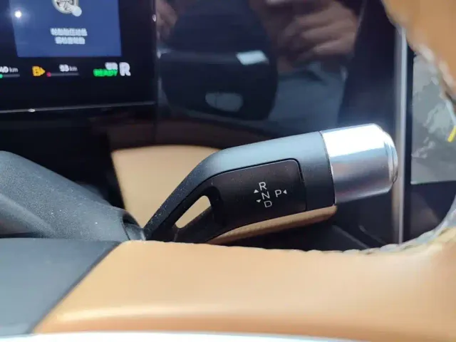 Geely Galaxy L7 — Фото автомобиля 13