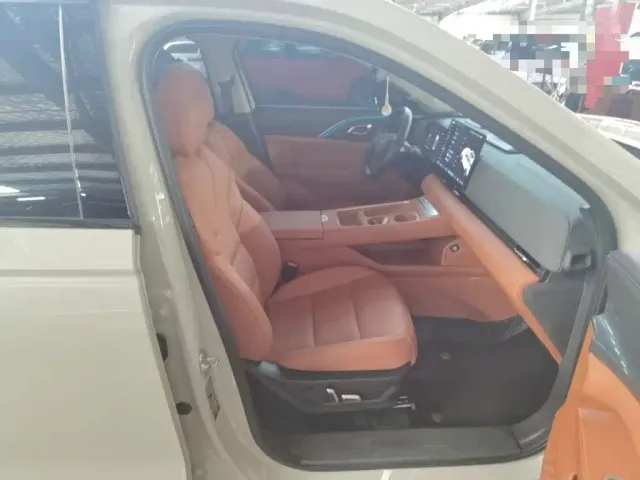 Haval Xiaolong MAX — Фото автомобиля 24
