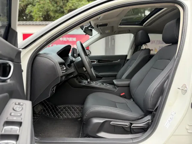 Honda Civic — Фото автомобиля 12