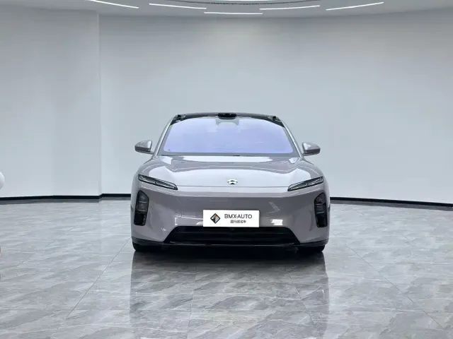 Nio ET5 — Фото автомобиля 4