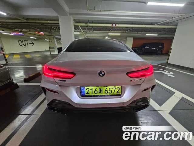 BMW 8 Series G15 — Фото автомобиля 4