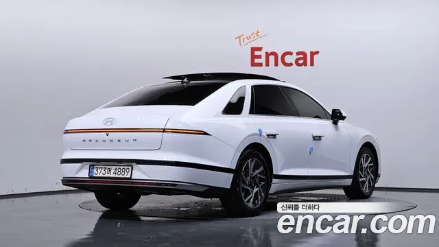 Hyundai Grandeur GN7 — Фото автомобиля 2