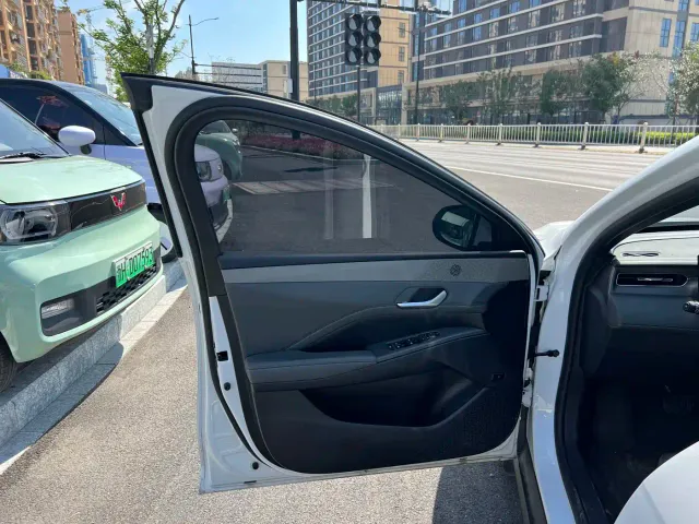 BYD Qin PLUS — Фото автомобиля 13