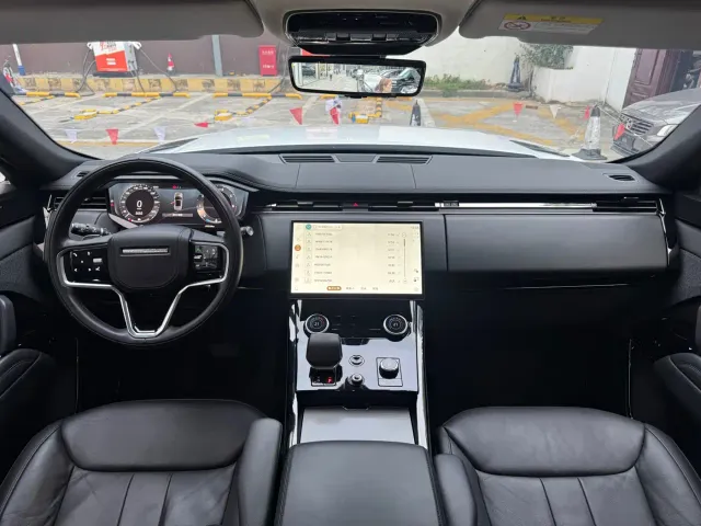 Land Rover Range Rover Sport — Фото автомобиля 7