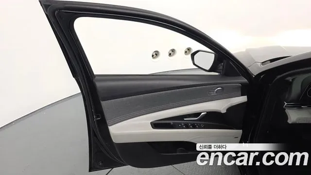 Hyundai AVANTE Avante (CN7) — Фото автомобиля 19
