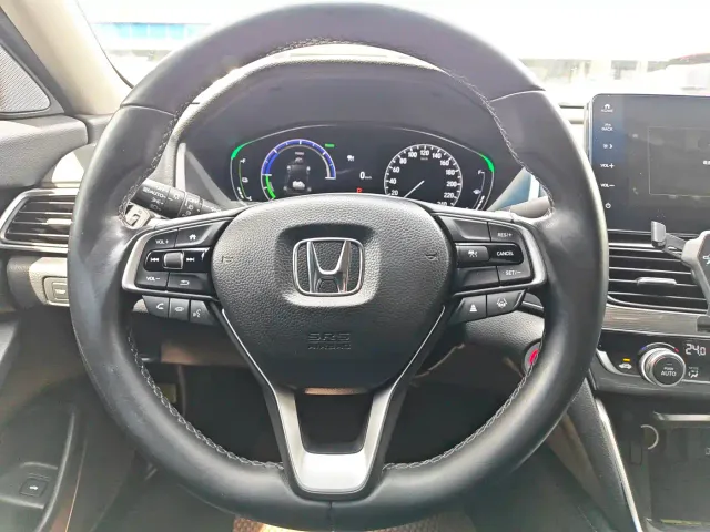Honda Accord — Фото автомобиля 19