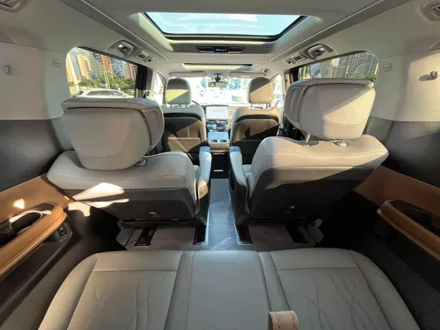 GAC Trumpchi M8 — Фото автомобиля 19
