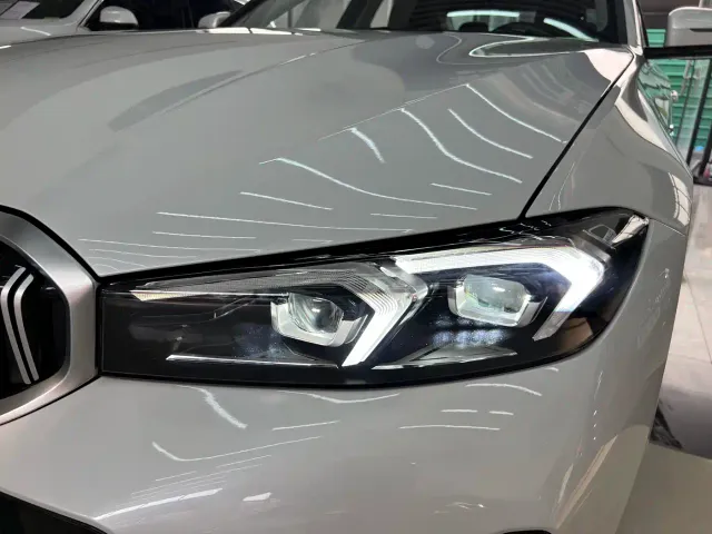 BMW 3 Series — Фото автомобиля 4