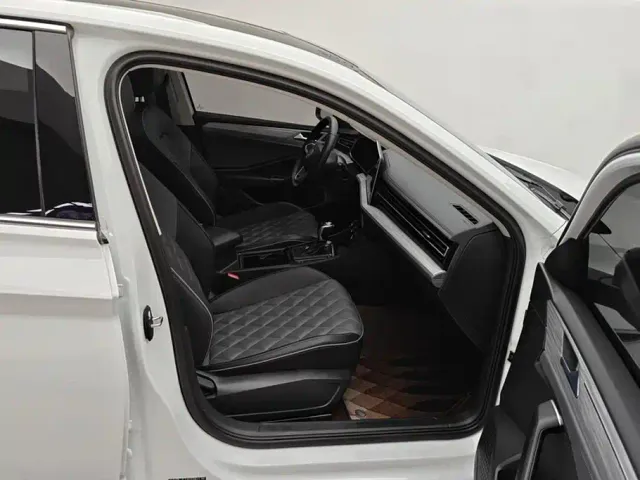 Volkswagen Sagitar — Фото автомобиля 8