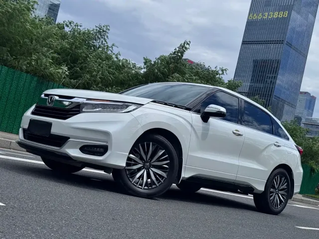 Honda Avancier — Фото автомобиля 5