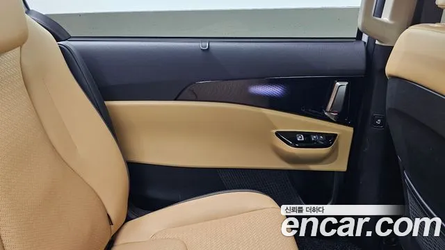 Kia Carnival 4th Gen — Фото автомобиля 14