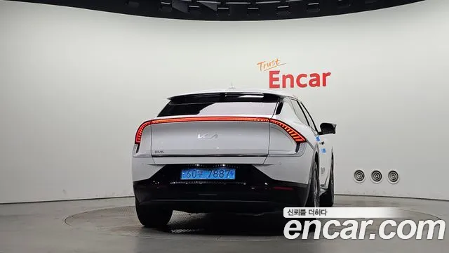 Kia EV6 — Фото автомобиля 4