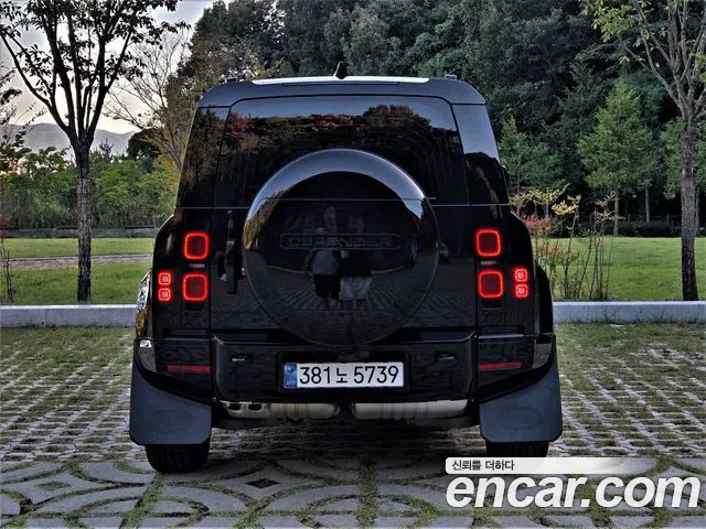 Land Rover Defender L663 — Фото автомобиля 4