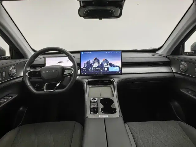 Chery Tiggo 8 PLUS — Фото автомобиля 5