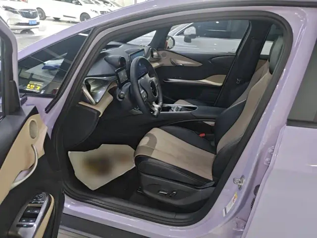 BYD Dolphin — Фото автомобиля 14