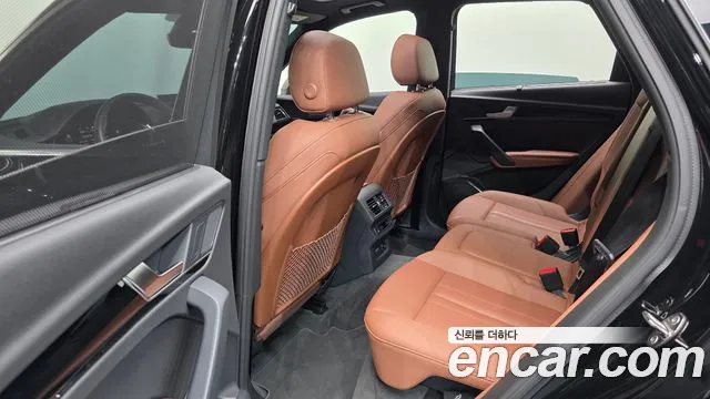 Audi Q5 FY — Фото автомобиля 18