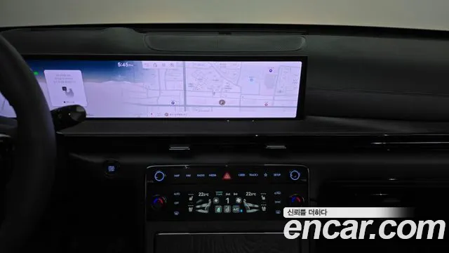 Genesis GV80 — Фото автомобиля 12